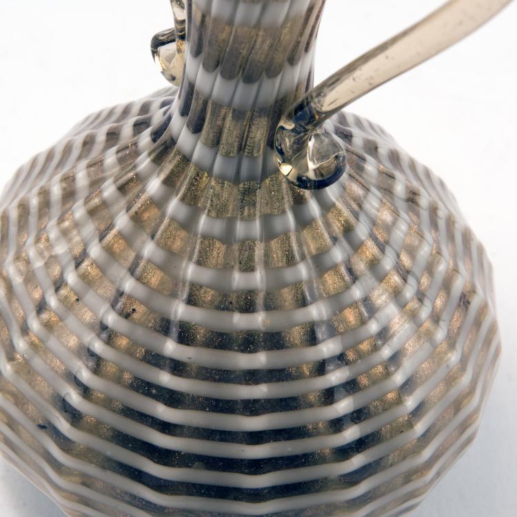 Bild 2 zu Objekt, Henkelvase 'Avventurina', um 1936, Ercole Barovier, Ferro Toso Barovier, Murano, 134C 640