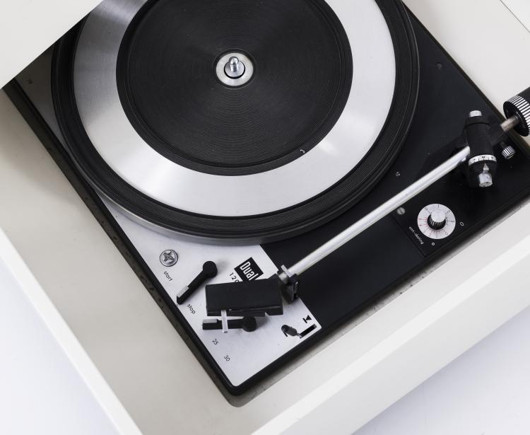 Bild 8 zu Objekt, '3300' stereo system, 1963, Verner Panton, Wega Radio GmbH, Fellbach, 137A 181