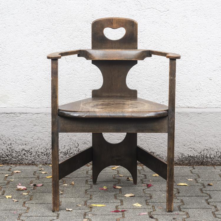 Bild 1 zu Objekt, Table and four armchairs, 1900, Richard Riemerschmid, Fleischauer, J., S&ouml;hne, N&uuml;rnberg, 135 614