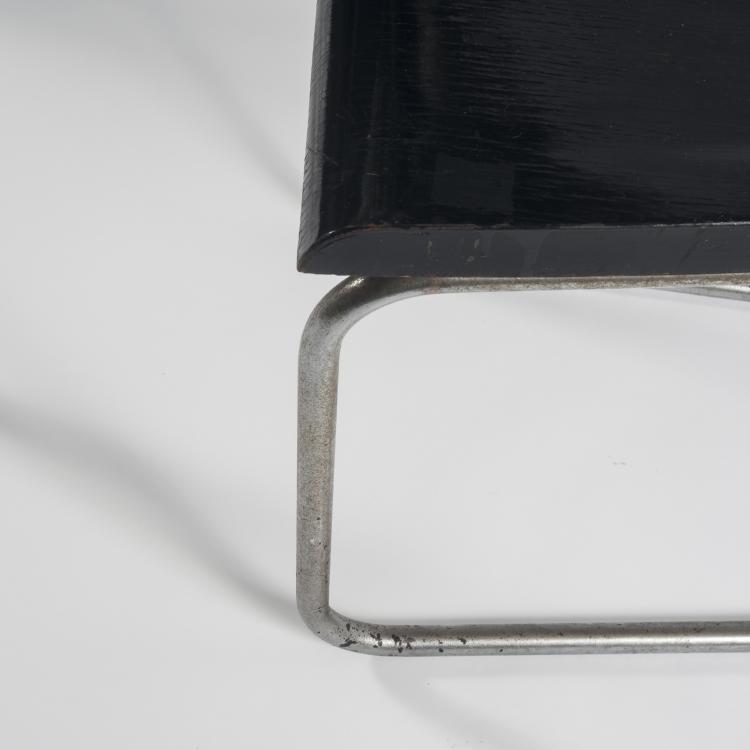 Bild 4 zu Objekt, Zwei St&uuml;hle 'B 263', ein Klapptisch, um 1932-35, Mart Stam, Thonet, Frankenberg, 136A 39