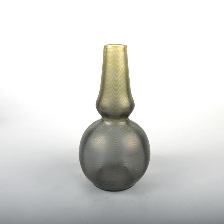 Bild 1 zu Objekt, Ph&auml;nomen-Vase, 1900, L&ouml;tz Wwe., Klosterm&uuml;hle, 135 262