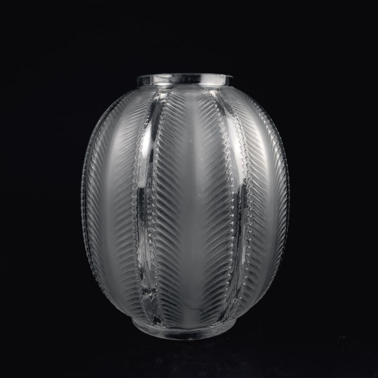 Hauptbild zu Objekt, Vase 'Biskra', 1932, Lalique, Ren&eacute;, Wingen-sur-Moder, 135 187