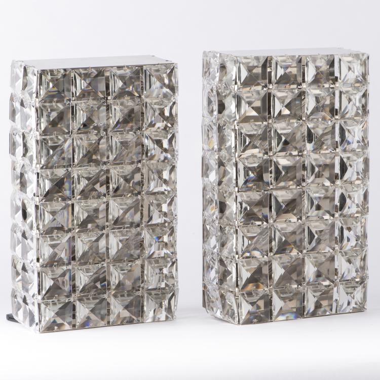 Bild 3 zu Objekt, Two brackets from the German Embassy, Vienna, 1964, Rolf Gutbrod, E. Bakalowits & S&ouml;hne Wien, 137B 435