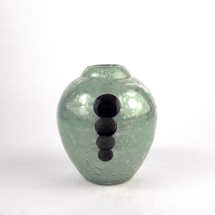 Bild 1 zu Objekt, 'Emeraude' vase, 1924-25, Schneider, Epinay-sur-Seine, 135 229