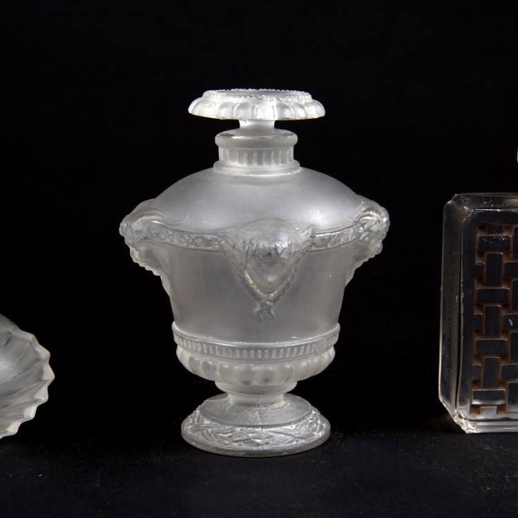Bild 2 zu Objekt, Drei Flakons: 'Bouquet de Faunes', 'Camille' und 'Oeillet', 1919-20, Lalique, Ren&eacute;, Wingen-sur-Moder, 135 173