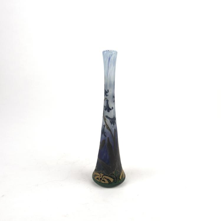 Bild 1 zu Objekt, 'Jacinthes sauvages' vase, 1906, Henri Berg&eacute;, Daum Fr&egrave;res, Nancy, 135 46