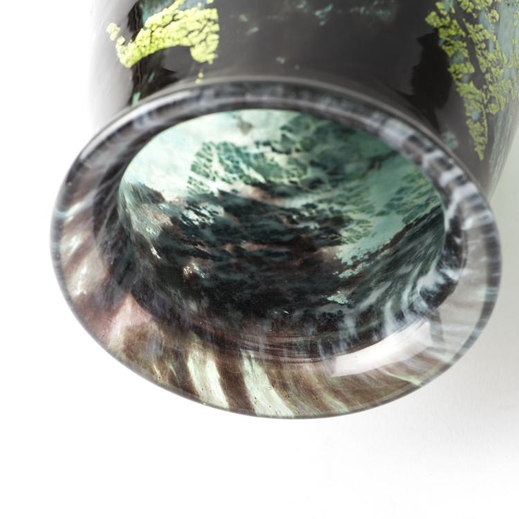 Bild 3 zu Objekt, 'Verre de Jade' vase, 1918-25, Daum Fr&egrave;res, Nancy, 135 94