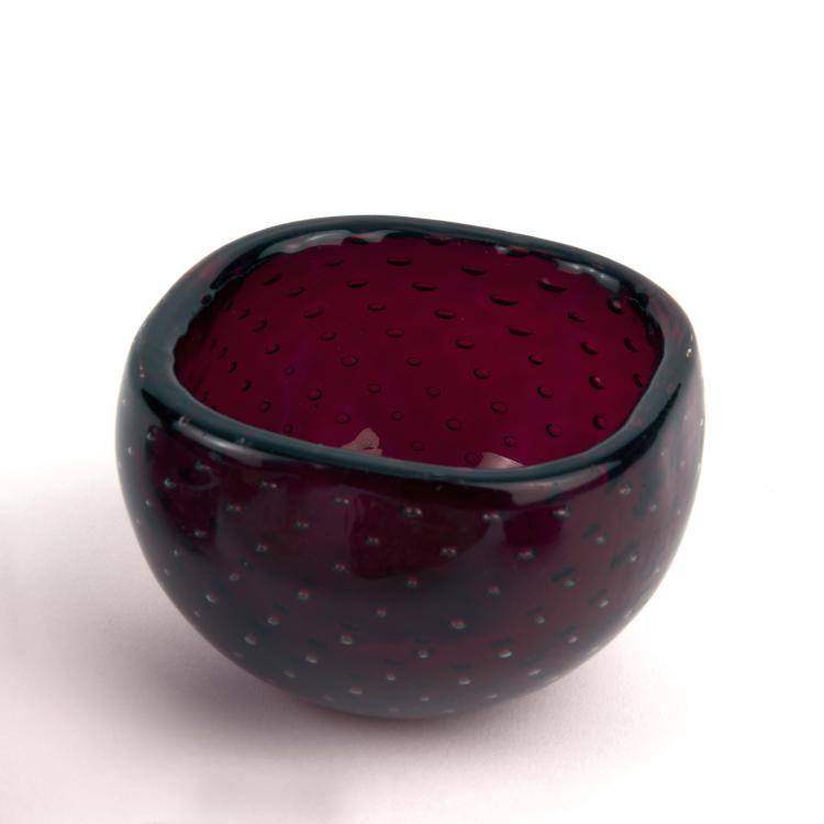 Bild 4 zu Objekt, Acht Schalen 'A bolle', 'A bollicine' und 'Sommerso a bollicine', um 1935-50, Carlo Scarpa, Venini & C., Murano, 137C 615