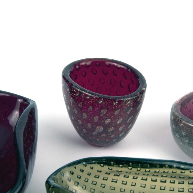Bild 7 zu Objekt, Acht Schalen 'A bolle', 'A bollicine' und 'Sommerso a bollicine', um 1935-50, Carlo Scarpa, Venini & C., Murano, 137C 615