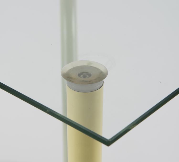 Bild 2 zu Objekt, 'Le Strutture Tremano' table object, 1979, Ettore Sottsass, Studio Alchimia, Mailand, 136A 165