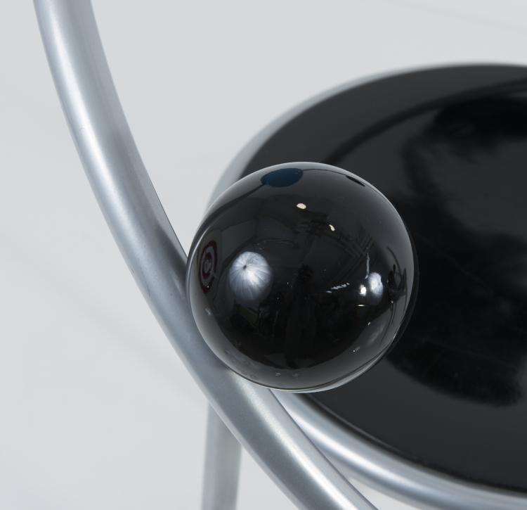 Bild 3 zu Objekt, Two 'First' chairs, 1983, Michele De Lucchi, Memphis, Mailand, 136A 169