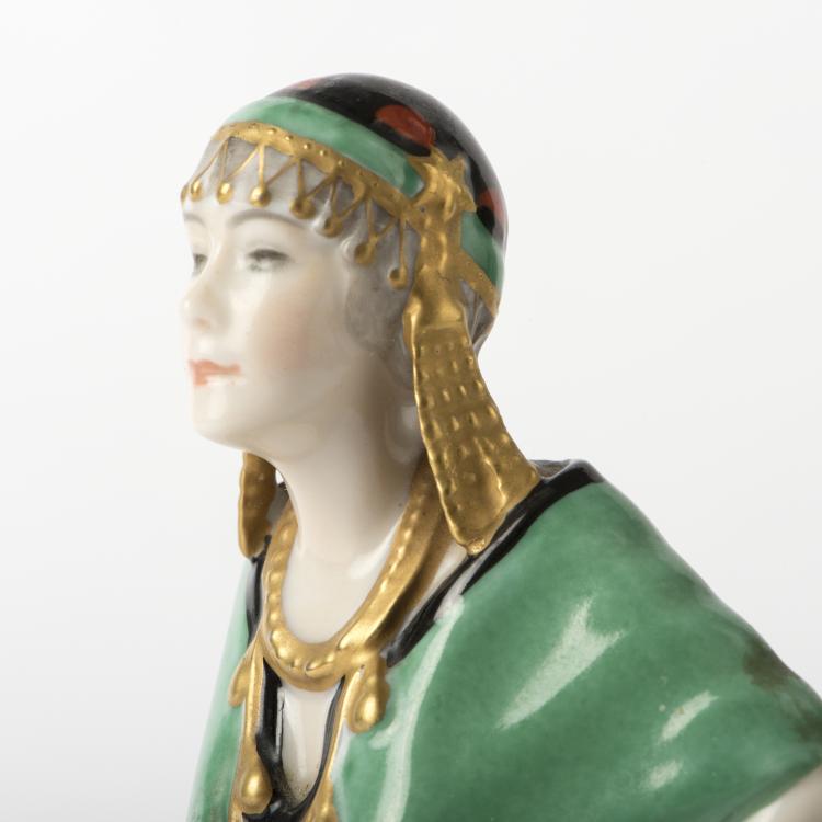 Bild 3 zu Objekt, 'Tilla Durieux', 1914, Thekla Harth-Altmann, Rosenthal, Selb, 135 547