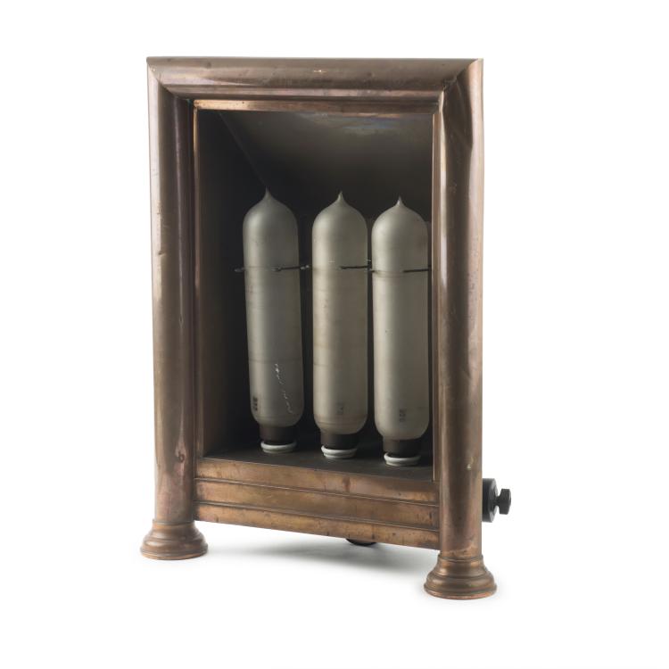 Hauptbild zu Objekt, 'P-119' radiator, pre-1912, Peter Behrens, AEG, Berlin, 136A 16