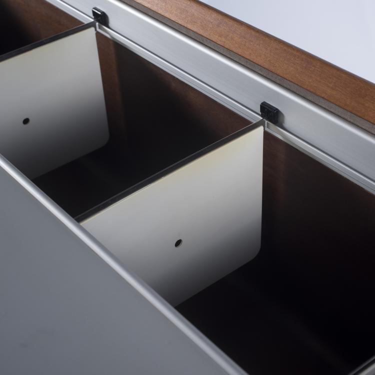 Bild 5 zu Objekt, 'Rolltop-high-desk' from the 'Action Office I' series, 1964, Miller, Herman, Zeeland, 136A 190