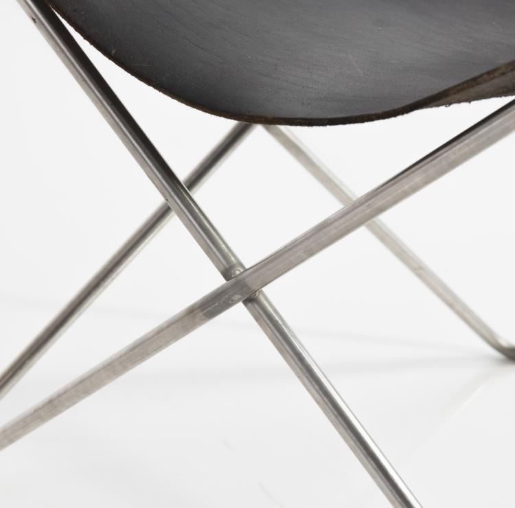 Bild 4 zu Objekt, Two 'Bat' - 'Butterfly' stools, c1952, Jorge Ferrari-Hardoy, Nordiska Kompaniet, 137B 274