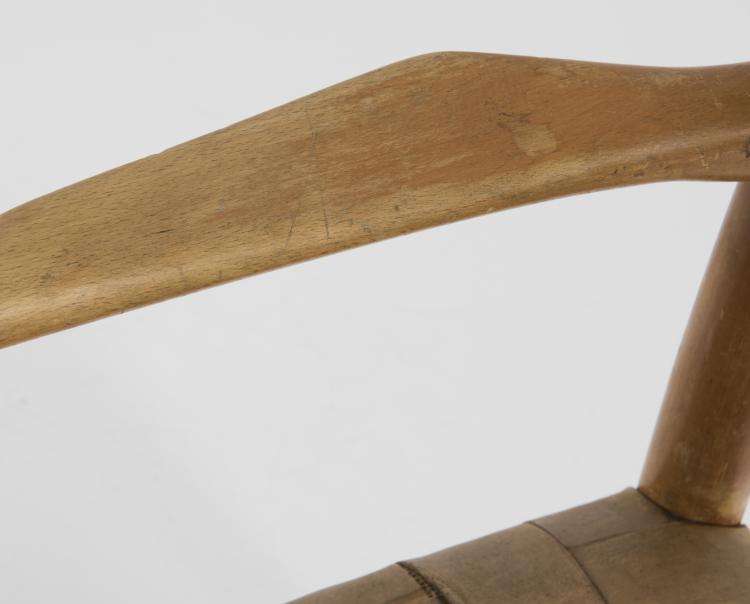 Bild 1 zu Objekt, Armlehnstuhl 'R&aring;dhusstol', 1941, Planm&oslash;bel, Aarhus, 137A 35