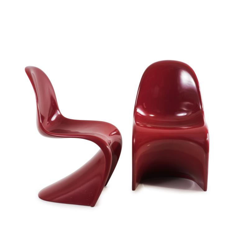 Hauptbild zu Objekt, Zwei St&uuml;hle 'Panton Chair', 1962/67, Verner Panton, Fehlbaum AG, Weil am Rhein, 137A 174