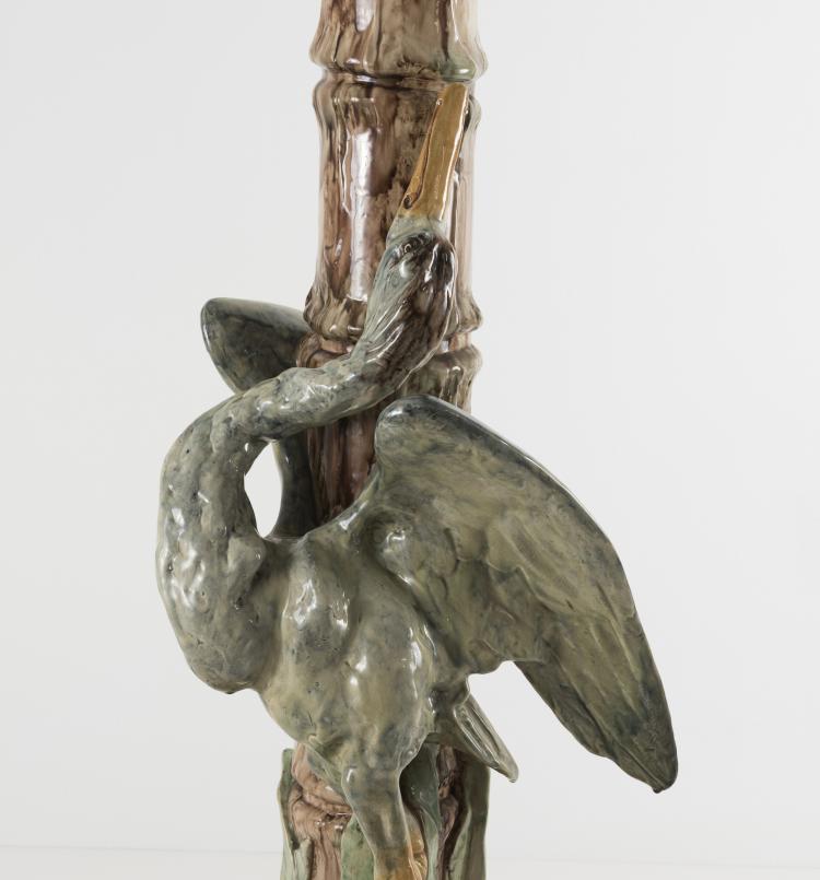 Bild 4 zu Objekt, 'H&eacute;ron' cachepot with column, c1900, Frankreich, Vallauris (wohl), 138B 551