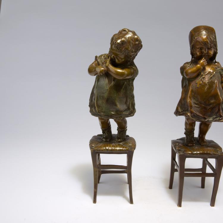 Bild 2 zu Objekt, Pair of  toddlers, c1915-20, Juan Clara, 138B 370