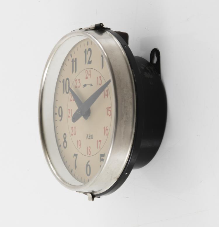 Bild 1 zu Objekt, Wanduhr, um 1910, AEG, Berlin, 136A 15