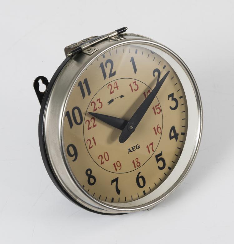Bild 3 zu Objekt, Wanduhr, um 1910, AEG, Berlin, 136A 15