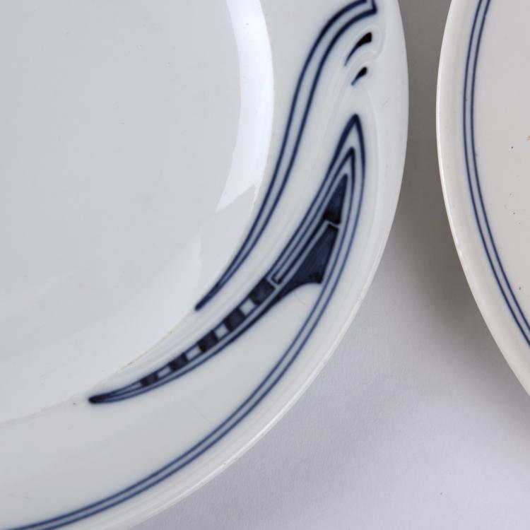 Bild 2 zu Objekt, Sechs Speiseteller 'Peitschenhieb', 1903/04, Henry van de Velde, Meissen, KPM, 136A 4