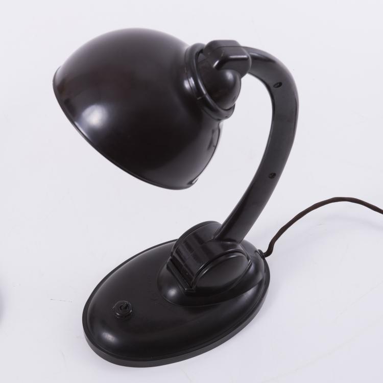 Bild 4 zu Objekt, Two '11126' table light, c1930, Eric Kirkland Cole, ESC, England, 137B 231