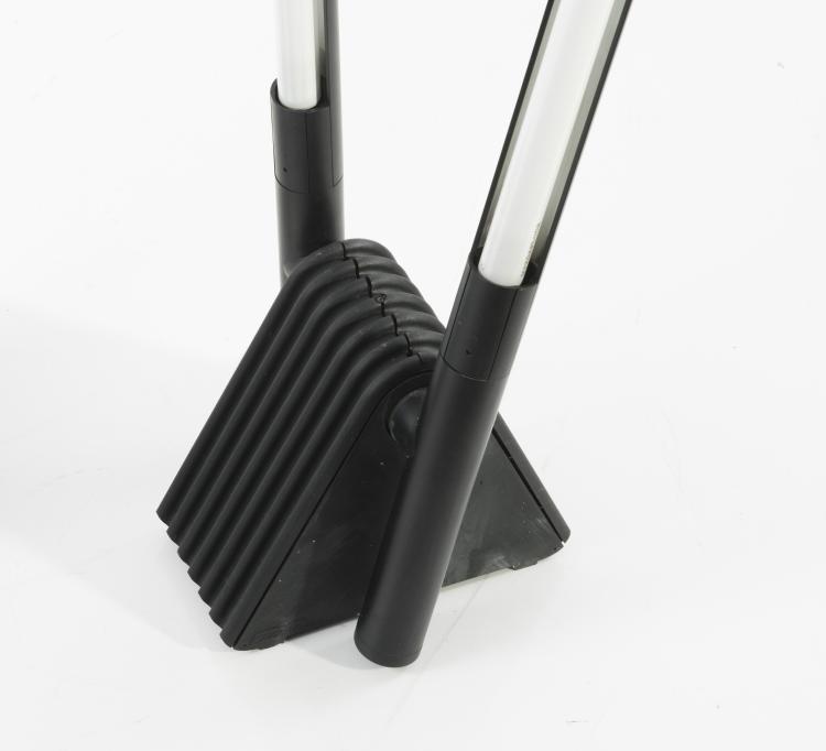 Bild 2 zu Objekt, Two 'Flu' ceiling lights, 1980, Rodolfo Bonetto, Luci Illuminazione, Cinisello, 137B 560