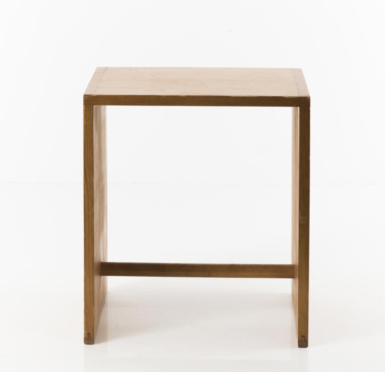 Bild 3 zu Objekt, 'Ulmer Hocker', 1953, Max Bill, Hochschule f&uuml;r Gestaltung, Ulm (HFG); Hildinger Paul, 139A 110