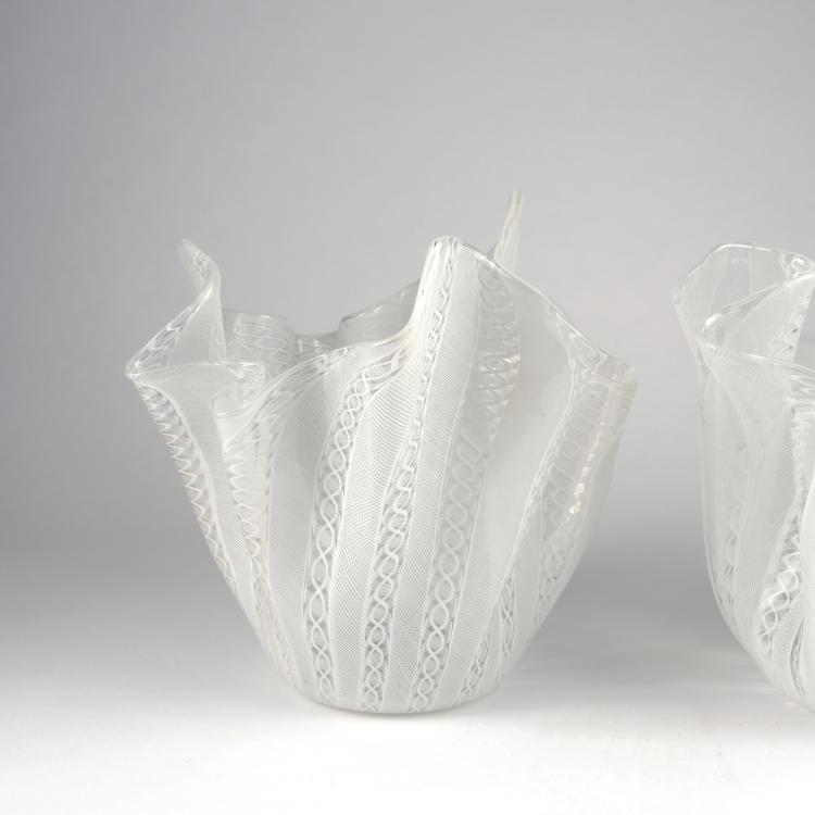 Bild 2 zu Objekt, Two 'Fazzoletto zanfirico' vases, 1949/50, Fulvio Bianconi, Venini & C., Murano, 137C 632