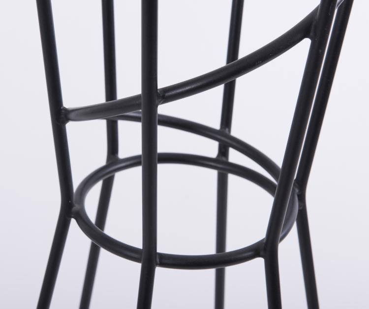 Bild 2 zu Objekt, Coat hanger, c1950, Roger F&eacute;raud, G&eacute;o, Frankreich, 137B 256