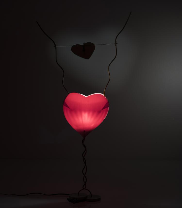 Bild 1 zu Objekt, 'One from the Heart' table light, 1989, Ingo Maurer, Design M, Maurer Ingo, M&uuml;nchen, 137B 583