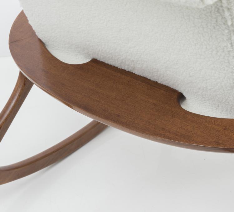 Bild 5 zu Objekt, Schaukelsessel mit Ottoman um 1955, Vladimir Kagan, Kagan Design Inc., New York, 137B 344