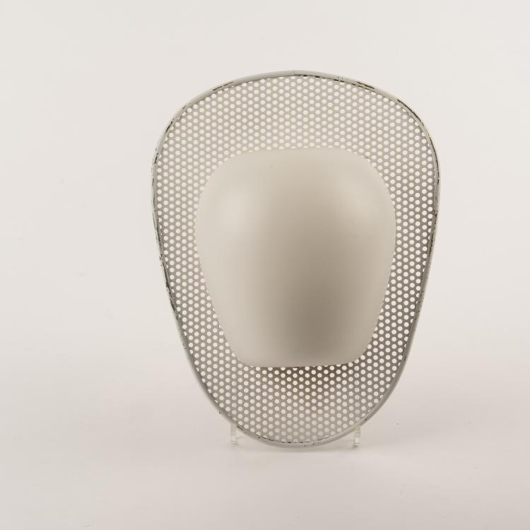 Bild 4 zu Objekt, Zw&ouml;lf Wandleuchten 'Muschel', 1952-58, Wilhelm Wagenfeld, Peill & Putzler, D&uuml;ren (zugeschrieben)., 137B 267