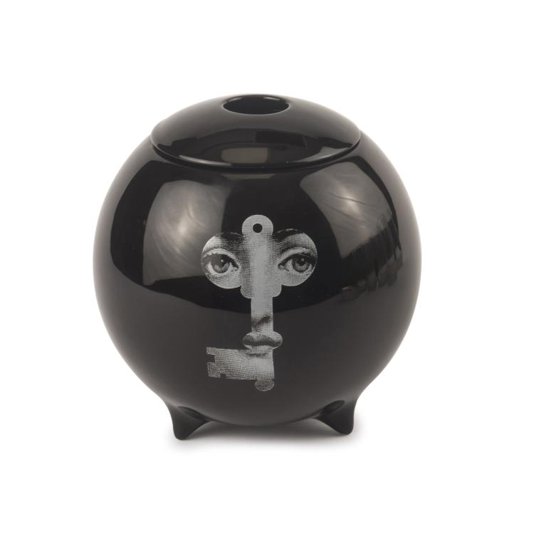 Hauptbild zu Objekt, 'Serratura' lampe berger, 2010s, Barnaba Fornasetti, Fornasetti, Mailand, 137B 517