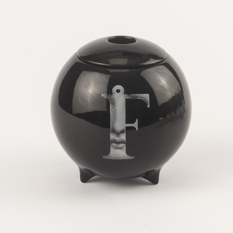 Bild 1 zu Objekt, 'Serratura' lampe berger, 2010s, Barnaba Fornasetti, Fornasetti, Mailand, 137B 517