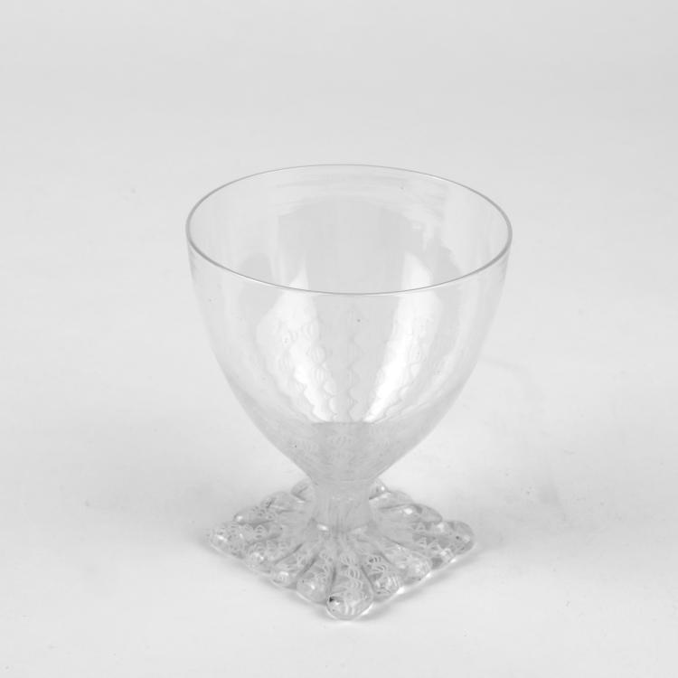 Bild 1 zu Objekt, 'Cristallo e filigrana' wine glass, c1933, Tomaso Buzzi, Venini & C., Murano, 137C 610