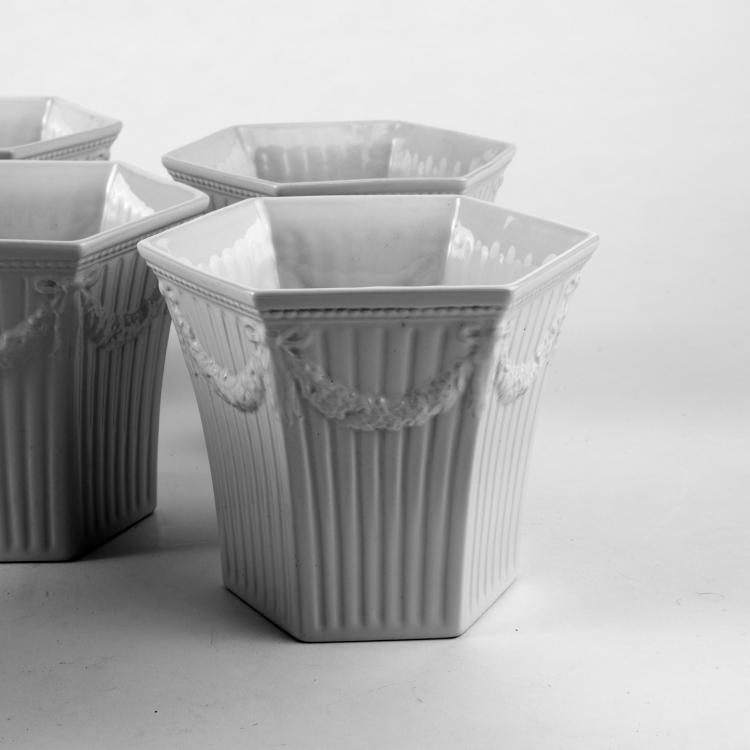 Bild 2 zu Objekt, Acht Blument&ouml;pfe 'Empire', 1930er Jahre , Gustafsberg, Stockholm, 139B 226