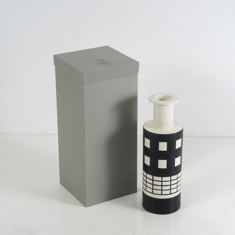 Bild 1 zu Objekt, 'Vaso Rocchetto', 1986, Ettore Sottsass, Bitossi, Montelupo, 137B 383