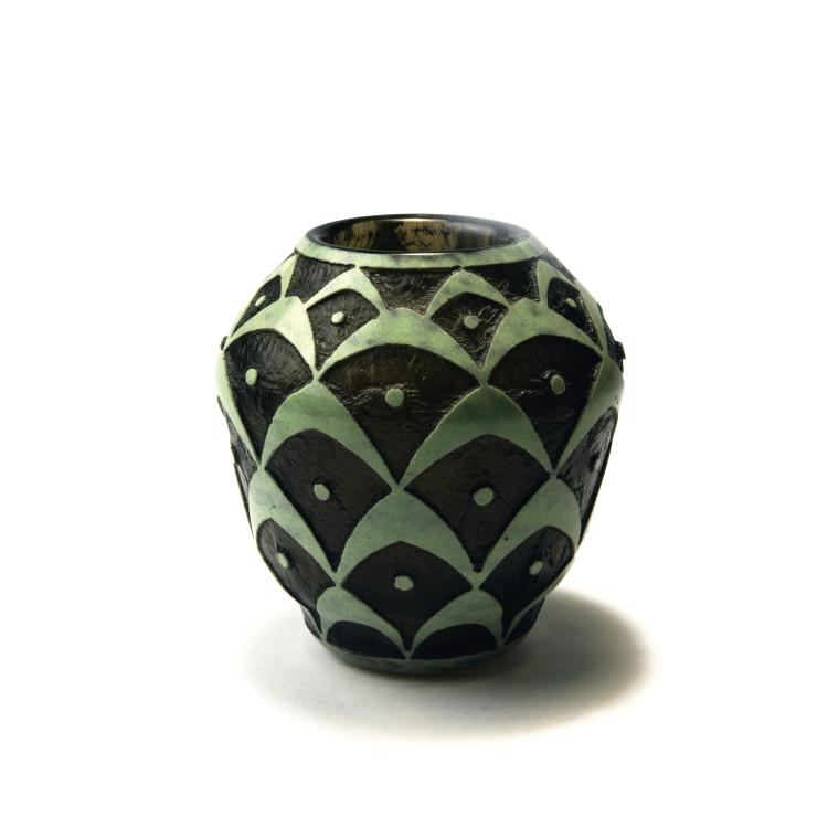 Hauptbild zu Objekt, Vase, c1923, Daum Fr&egrave;res, Nancy, 138B 177