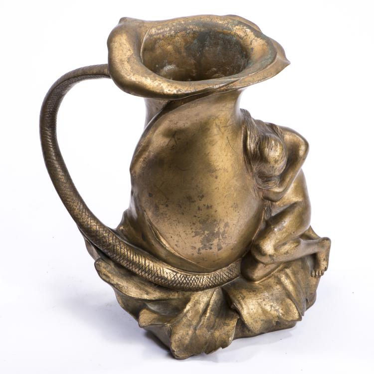 Bild 3 zu Objekt, Symbolist vase with handles, c1900, Jean Sol&agrave;, Sola, Jean, 138B 443
