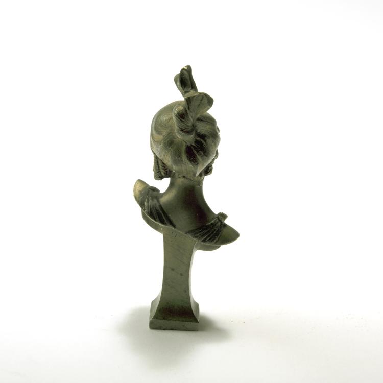 Bild 2 zu Objekt, Bust of a Biedermeier girl, c1900, Alexandre Auguste Caron, 138B 367