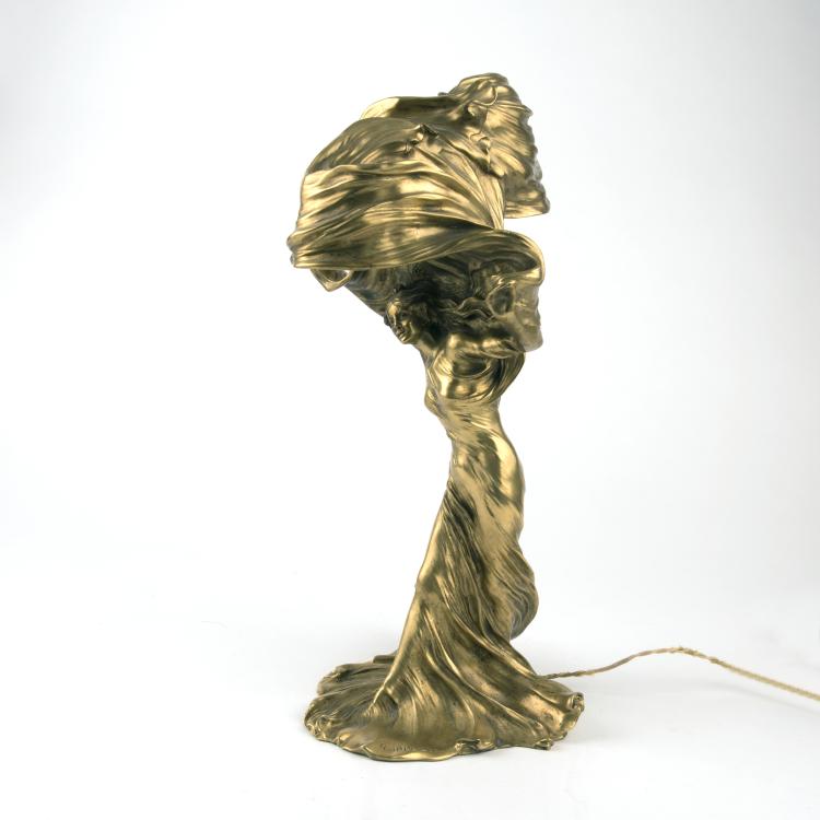 Bild 1 zu Objekt, Figurative 'La danse, la Lo&iuml;e Fuller' table light, model for the Paris World Fair, 1900, Raoul-Fran&ccedil;ois Larche, Siot-Decauville, Paris, 138B 404