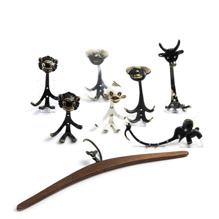 Hauptbild zu Objekt, Mixed lot of coat hangers, c. 1950, Walter Bosse, Baller, Hertha, Wien, 139B 532