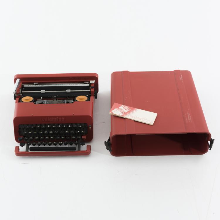 Bild 4 zu Objekt, 'Valentine S' typewriter, 1969, Ettore Sottsass, Olivetti, Mexiko, 139B 522