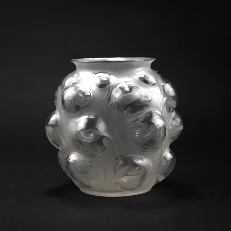 Hauptbild zu Objekt, 'Tulipes' vase, 1927, Lalique, Ren&eacute;, Wingen-sur-Moder, 138A 42
