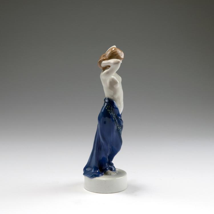 Bild 1 zu Objekt, 'After the Bath', 1913, Berthold Boe&szlig;, Rosenthal, Selb, 138B 521