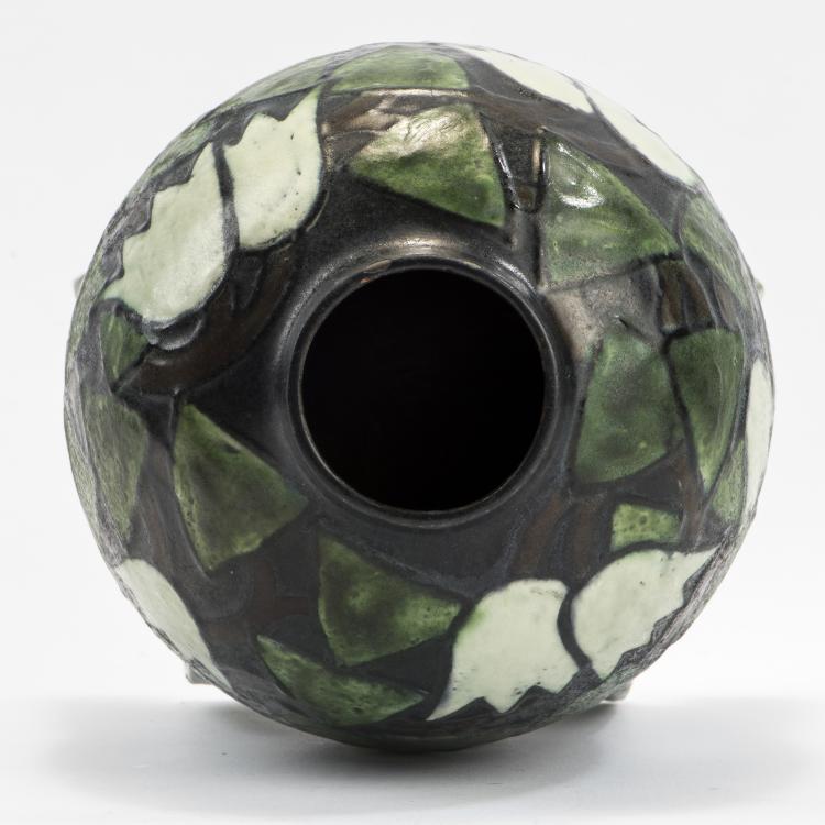 Bild 2 zu Objekt, 'Snowdrops' vase, 1903-04, Max Laeuger, Laeuger, Max, Kandern, 138B 583