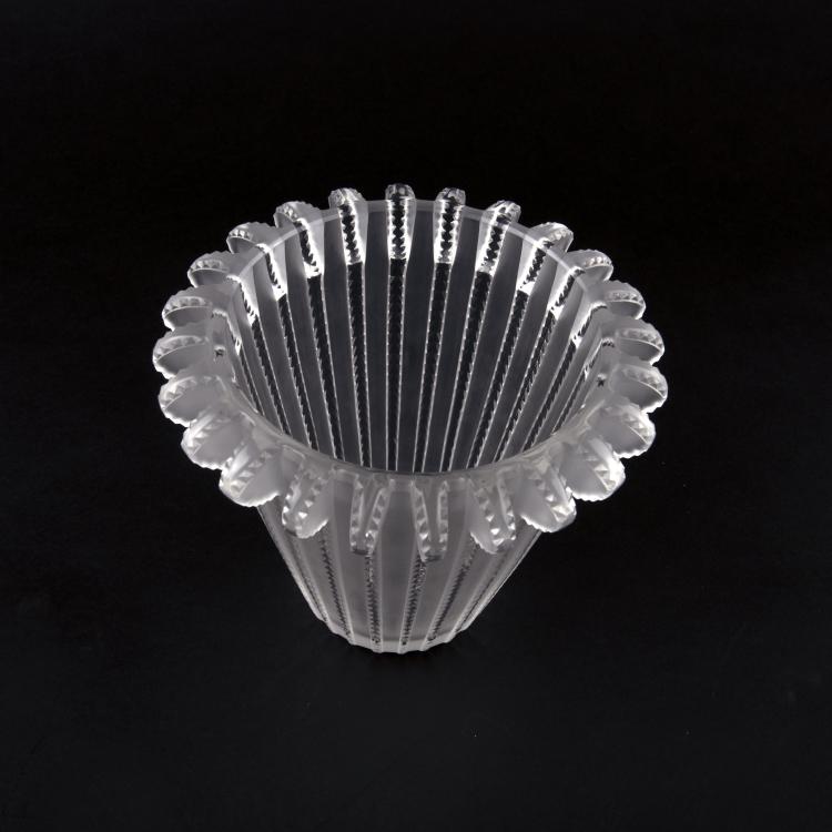 Bild 2 zu Objekt, 'Royat' vase, 1936, Lalique, Ren&eacute;, Wingen-sur-Moder, 138A 77