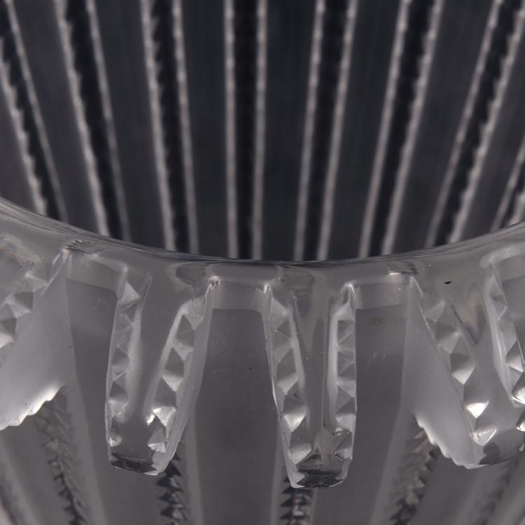 Bild 3 zu Objekt, 'Royat' vase, 1936, Lalique, Ren&eacute;, Wingen-sur-Moder, 138A 77